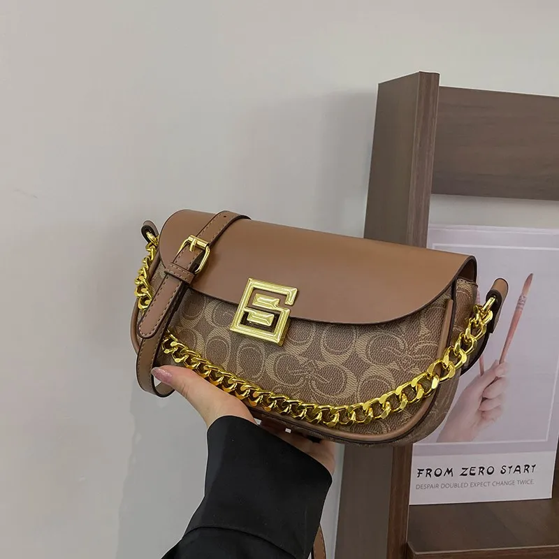 

Business Ready Handbag Women Multifunctional Shoulder Bag Professional For Corporate Settings And Networking Events