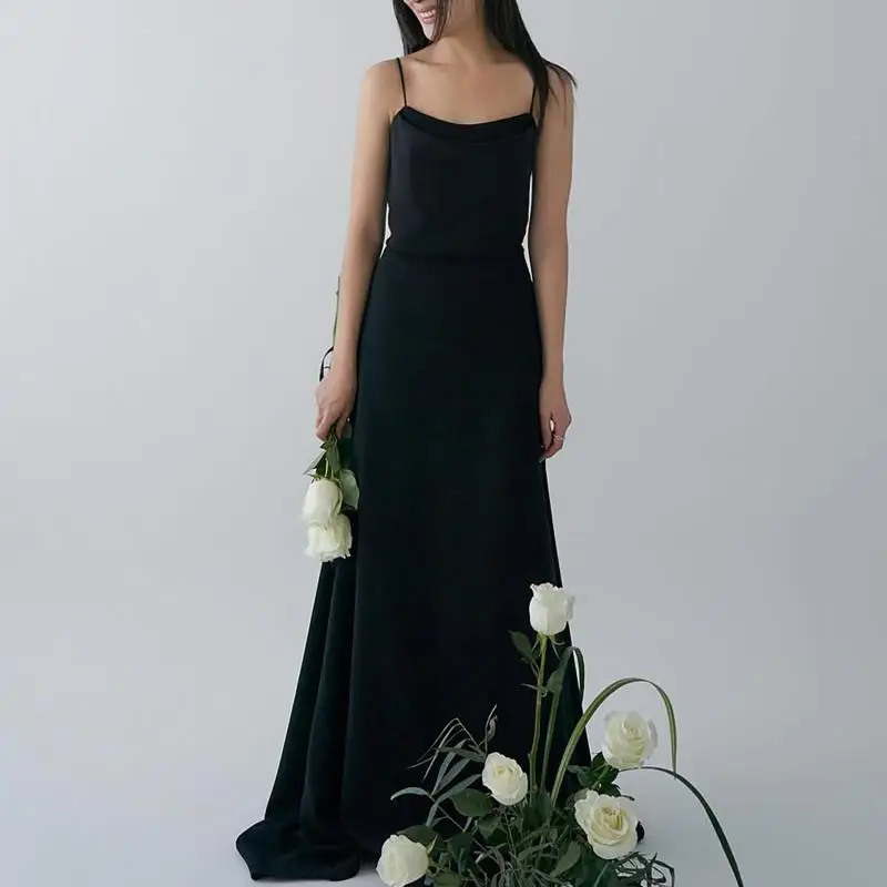 abiti-da-sposa-personalizzati-con-spalline-alla-moda-abito-da-sposa-semplice-a-trapezio-con-piccoli-strascichi-abiti-da-sera-neri-classici