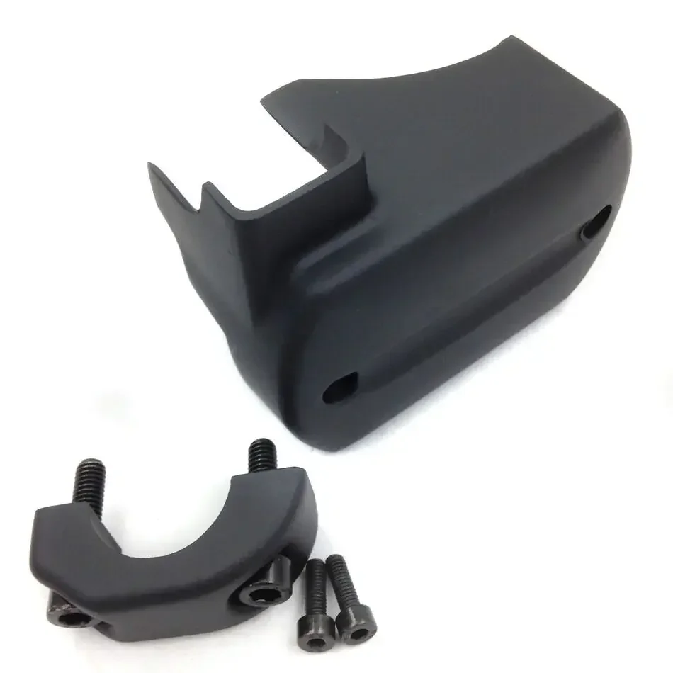 

Motorcycle Brake Master Cylinder Covers for Yamaha 1999-2013 V-Star 650/V-Star 1100,2009-2013 V-Star 950,2007-2013 V-Star 1300