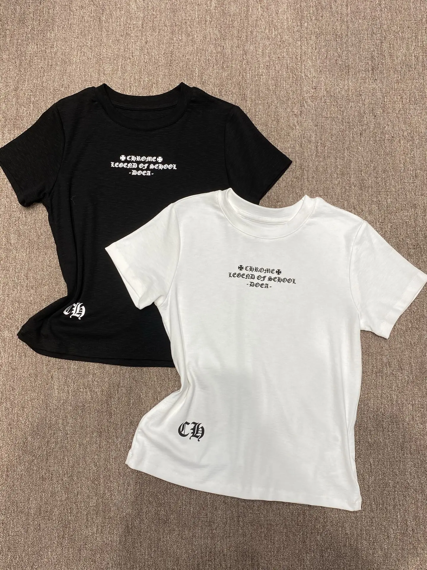 

Fashionable round Neck Short Sleeve T-Shirt Women's Printed Letter Slimming Top Stylish Ageless Commute Style Cotton Blend