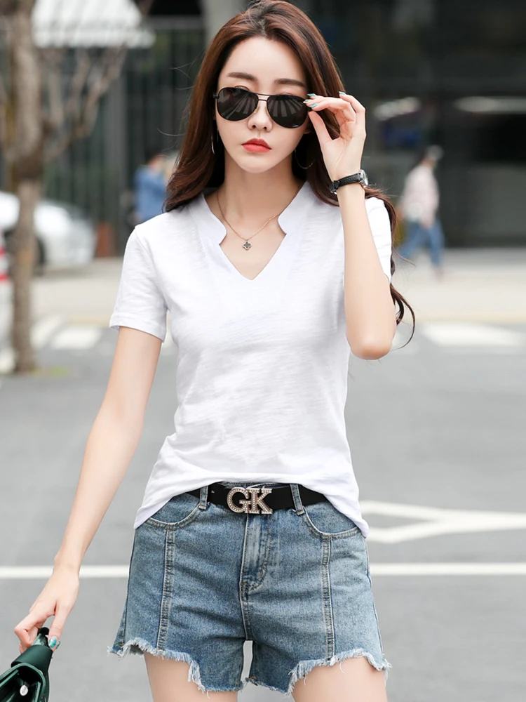 2026 Sommer Bambus-Baumwoll-T-Shirt für Damen, V-Ausschnitt, Weiche T-Shirts, Klassische Mode, Größen S-3XL, Damen-Oberteile – Detail 5