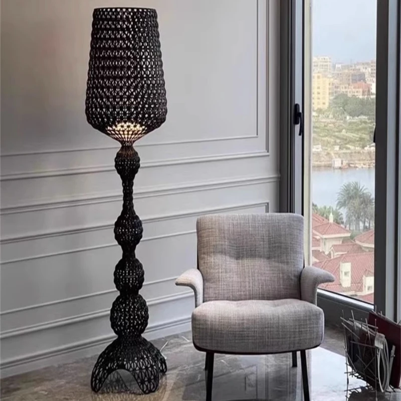 

Living room floor lamp creative model room bedroom online celebrity lace glass table lamp