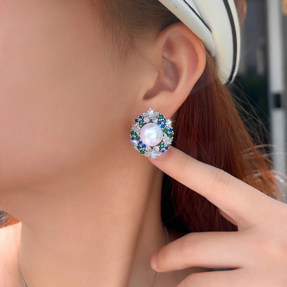 CWWZircons Vintage Micro Paved Cubic Zirconia Big Cluster Flower Pearl Stud Earrings for Women Chic Wedding Party Jewelry E1177