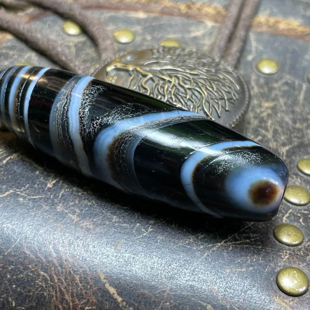 Tibetan Nepalese Himalayan Bead Ancient agate Old Dzi Talisman 3 eye Bead Amulet