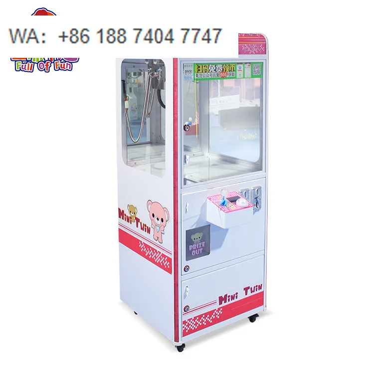 Mini Claw Crane Baby Bear pink Claw Machine Children's Playground Gift Claw Machine for Sale