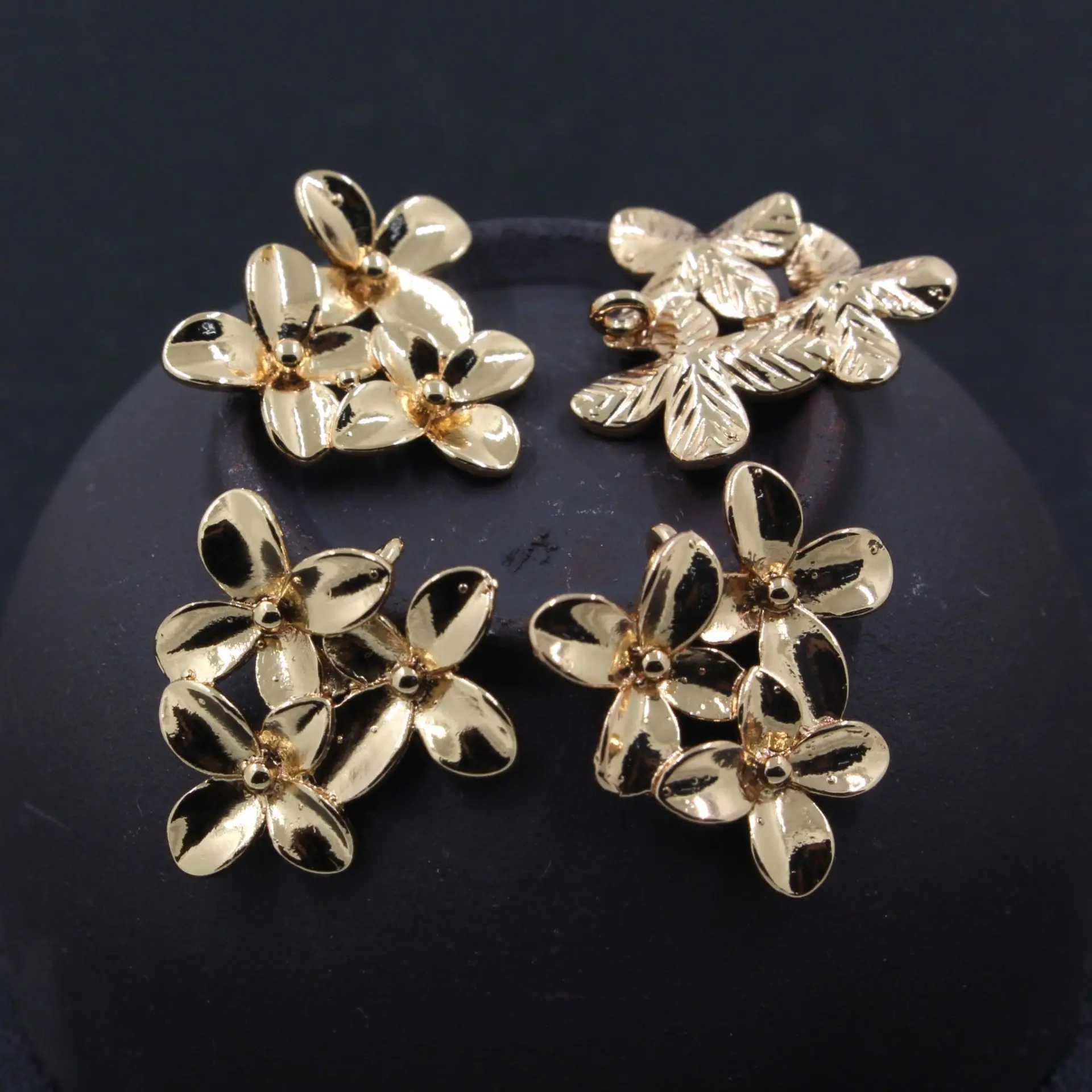 20pcs Brass Casted Tree Leaf Flower Cluster Pendant Charms Stuffs Findings DIY Jewelry Accessories Choose Colors