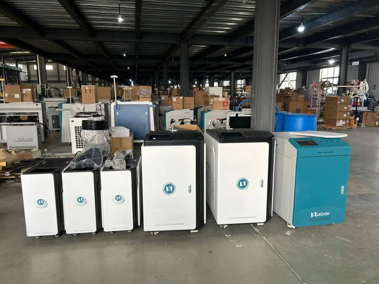 

LX Laser 1500w 2000w 3000w Handheld Welding Metal Stainless Steel Fiber Laser Welding Machine