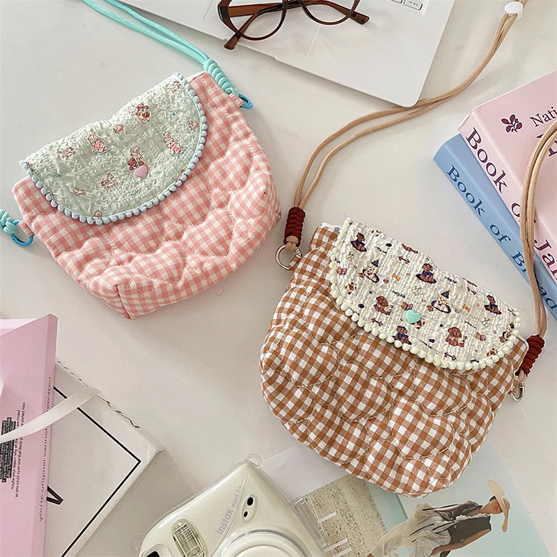 

1 PCS Cute Crossbody Shoulder Bag Camera Bag Portable Small Travel Cosmetic Storage Bag Portable Bag Gift
