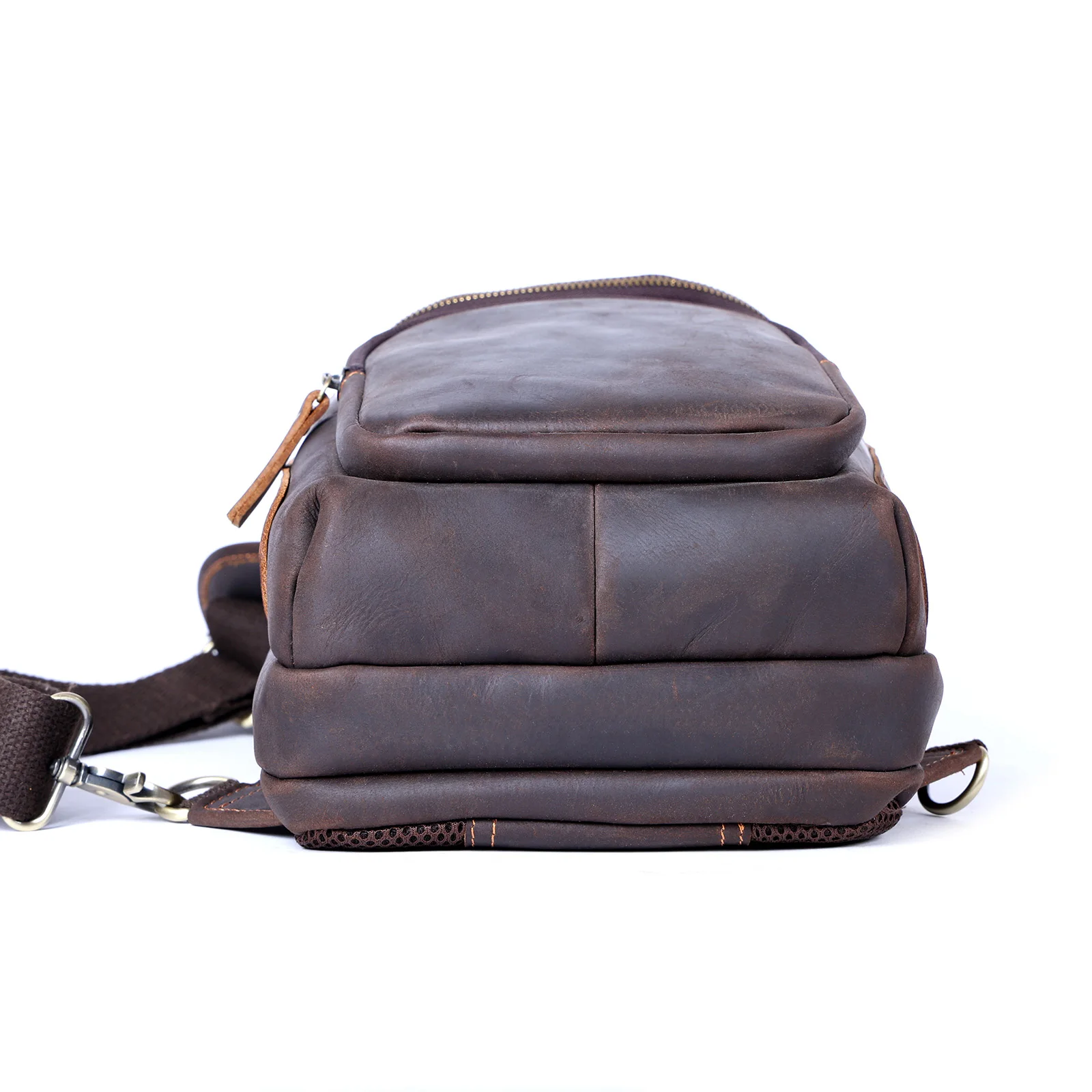 Hochwertige Echtleder-Brusttasche für Herren, Vintage Vollnarbenleder-Umhängetasche, Herren-Schultertasche, Sling Bag, Tagesrucksack – Detail 12