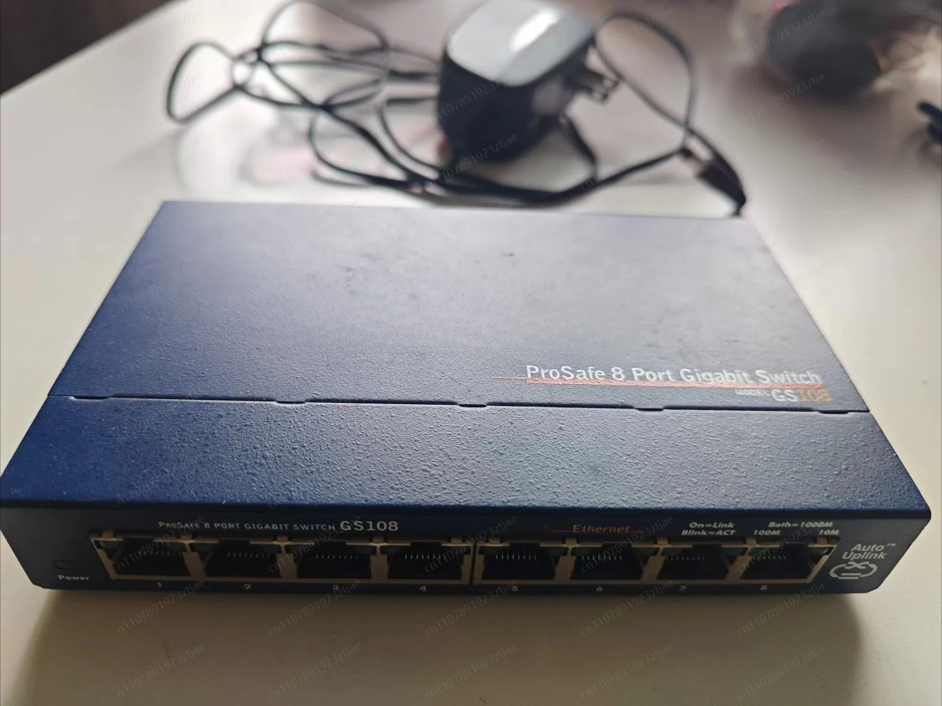 Gigabit Switch GS10…