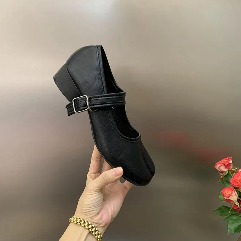 2024 Spring Tabi Ninja Moccasins Round Split Toe Shallow Women Single Shoes Buckle strap Female Casual Soft Mary Janes Shoes