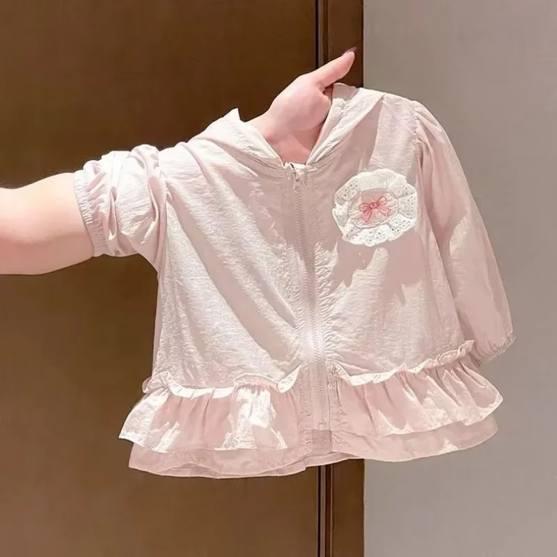 Baby Girl's Summer 2026 New Breathable Lightweight Hooded Sun Protection Clothing Children's Outdoor Protective Coat