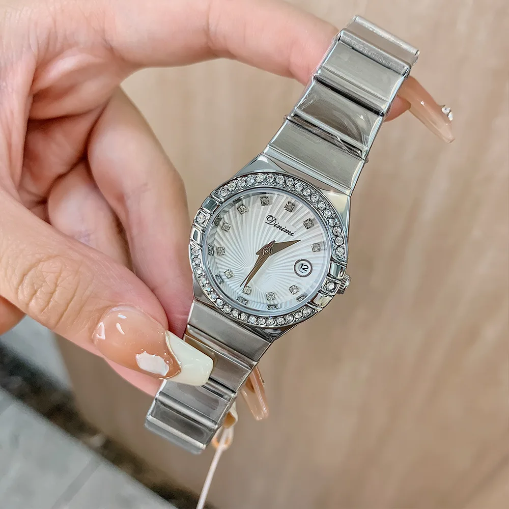 ساعة يد نسائية جديدة أنيقة بمينا دائري وتقويم كاجوال وحزام من الفولاذ المقاوم للصدأ وساعة كوارتز وإكسسوارات اختيار راقي