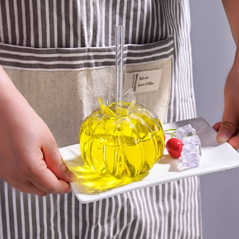 

350ml Heat Resistant High Quality Borosilicate Hand Blown Cocktail Glass Pomegranate Shape Cup without Straw Cocktail Accessory