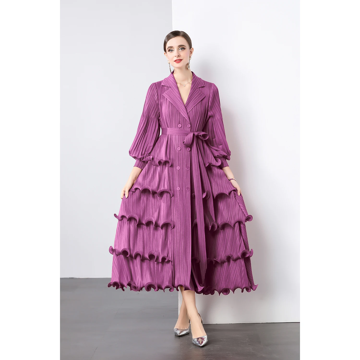 

Miyake Suit Collar Cardigan Dress Black Fungus Edge Pleated Cake Skirt Heavy-duty Lantern Sleeves Loose Fitting Women's Clothing
