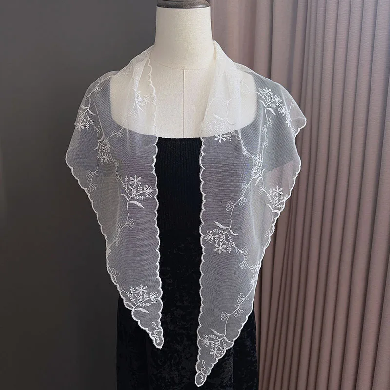 

Изысканный шелковый шарф в корейском стиле с вышивкой цветочными узорами, женский, модный, многофункциональный, с кружевной отделкой, для ношения на спине