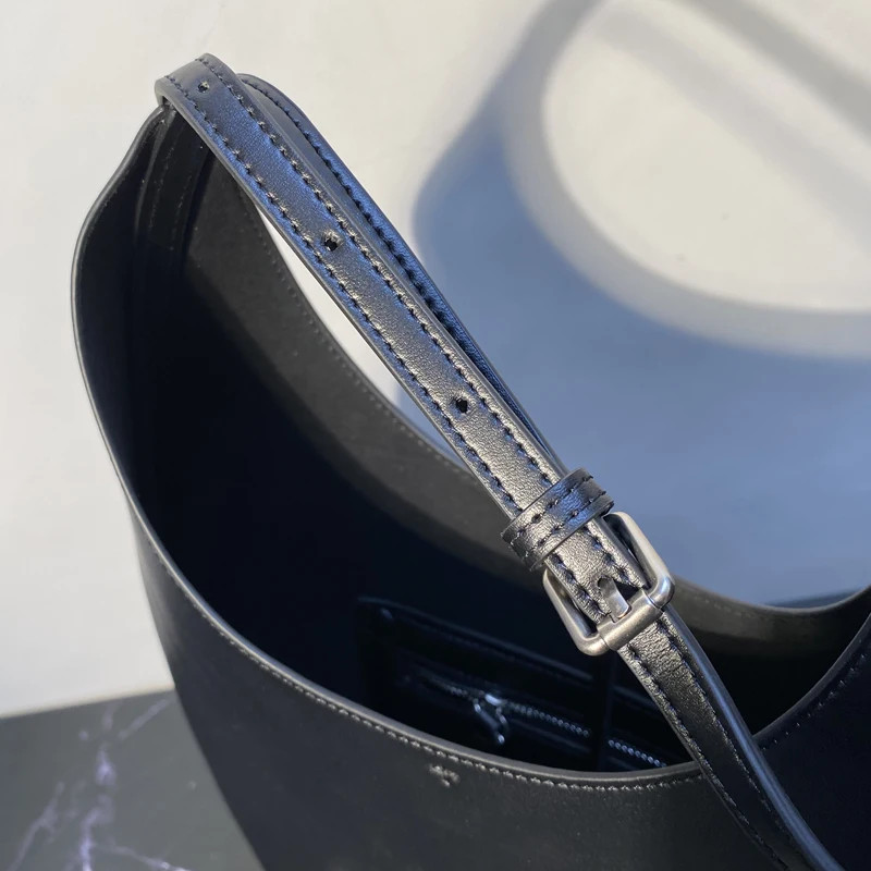 Side and back profile showing depth and stitching