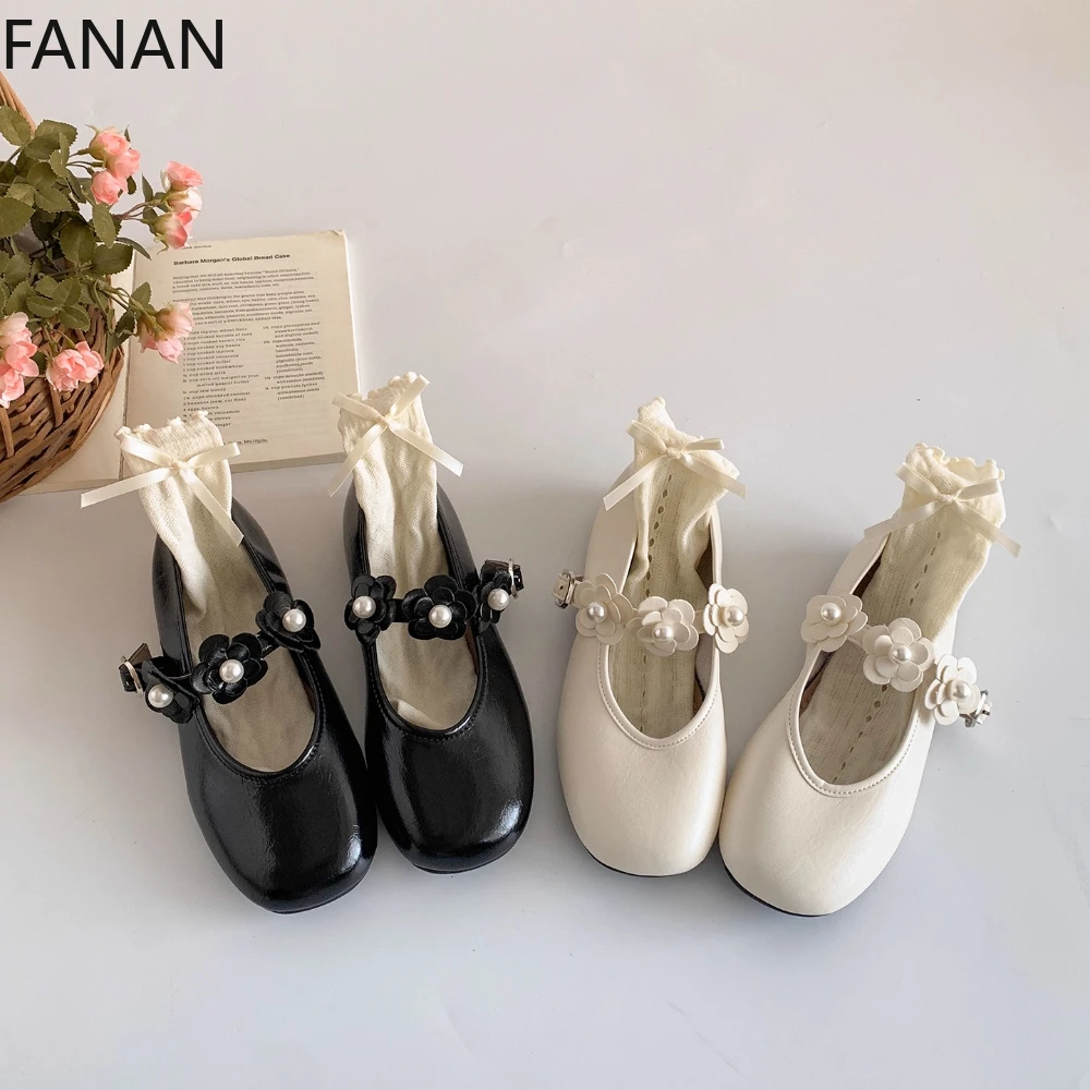 

Женская обувь на плоской подошве с милым цветком Kawaii на платформе, туфли Мэри Джейн с круглой головкой для женщин, повседневные милые туфли-лодочки на высоком каблуке