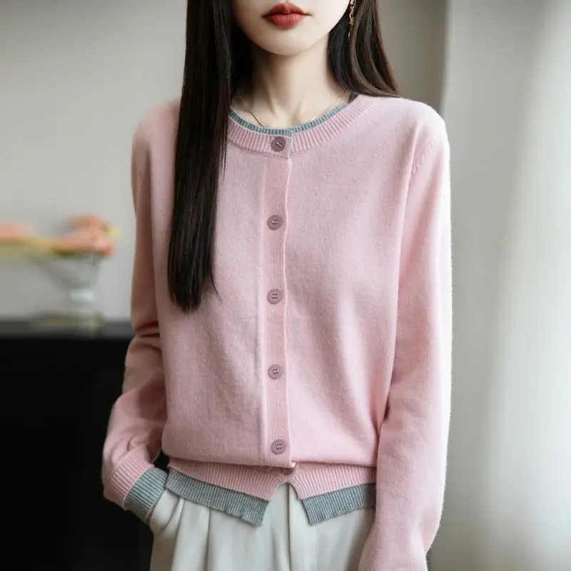 セーター レディース 新しいフェイクツーピースニット レディカーディガン 2026年秋冬 レディース シンプルなルーズセーター ラウンドネックトップ