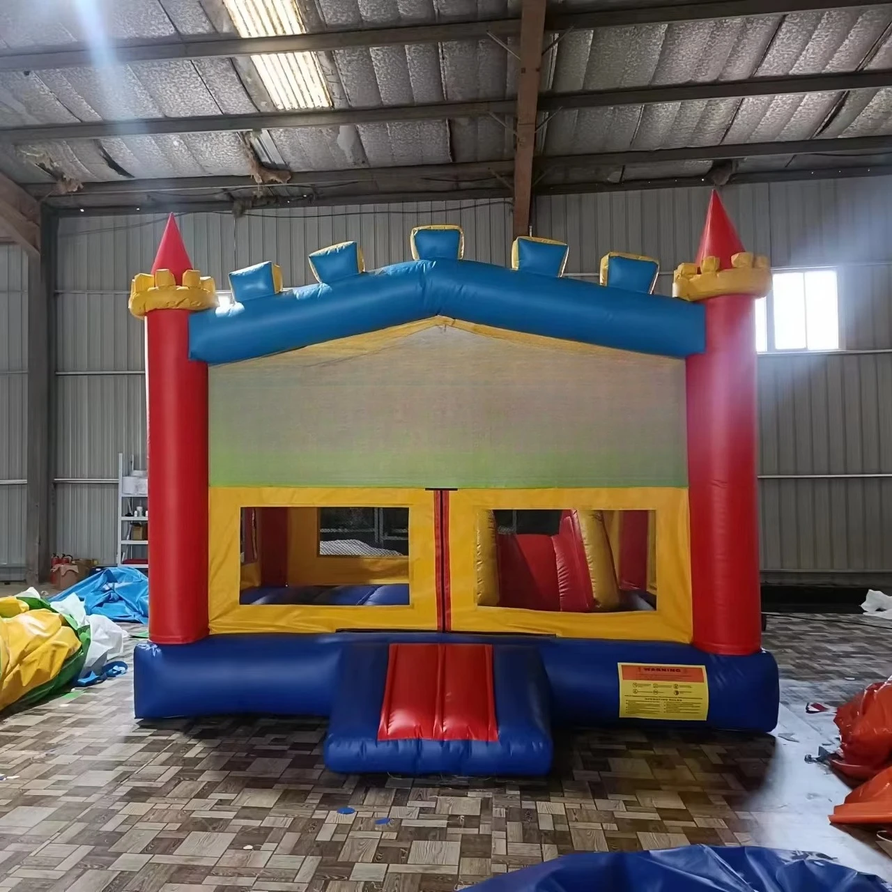 Outdoor inflatable playground trampoline inflatable jumping castle with water slide high-quality polyvinyl chloride material