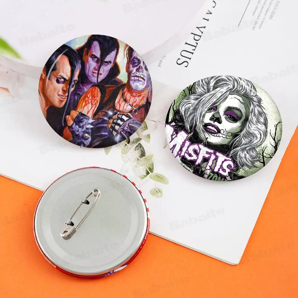Punk Band M-Misfits Tinplate Pin Button Custom Anime Role Old-school Brooch Cartoon Collar Badge Jewelry Gift Fans