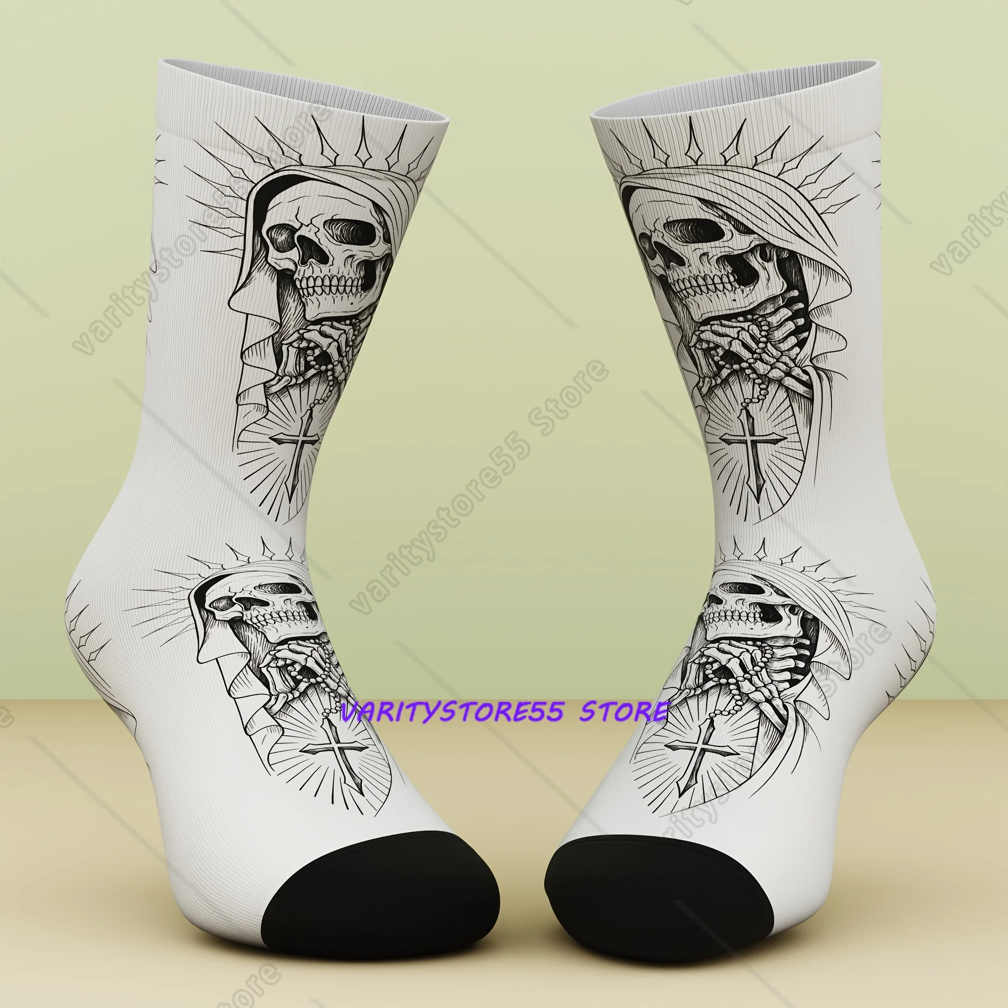 Gothic Skull Crown Cross Print Crew Socks Pattern Unisex Outdoor Socks Suitable for Outdoor Sports Enthusiasts Comfortable