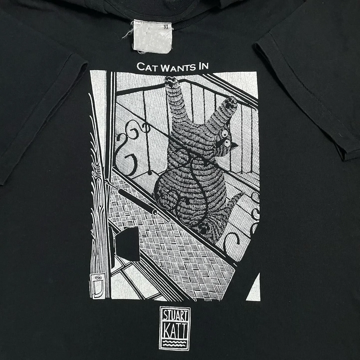 Hand-Drawn Graffiti Style Black White  Artistic Short Sleeve T-Shirt Breathable Cotton Unisex Summer Fashion Tee