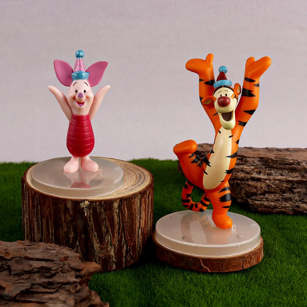 Cartoon maialino Tigger Anime Action Figures collezione di giocattoli modello fatto a mano bambola auto ornamento da tavolo per bambini regalo di natale