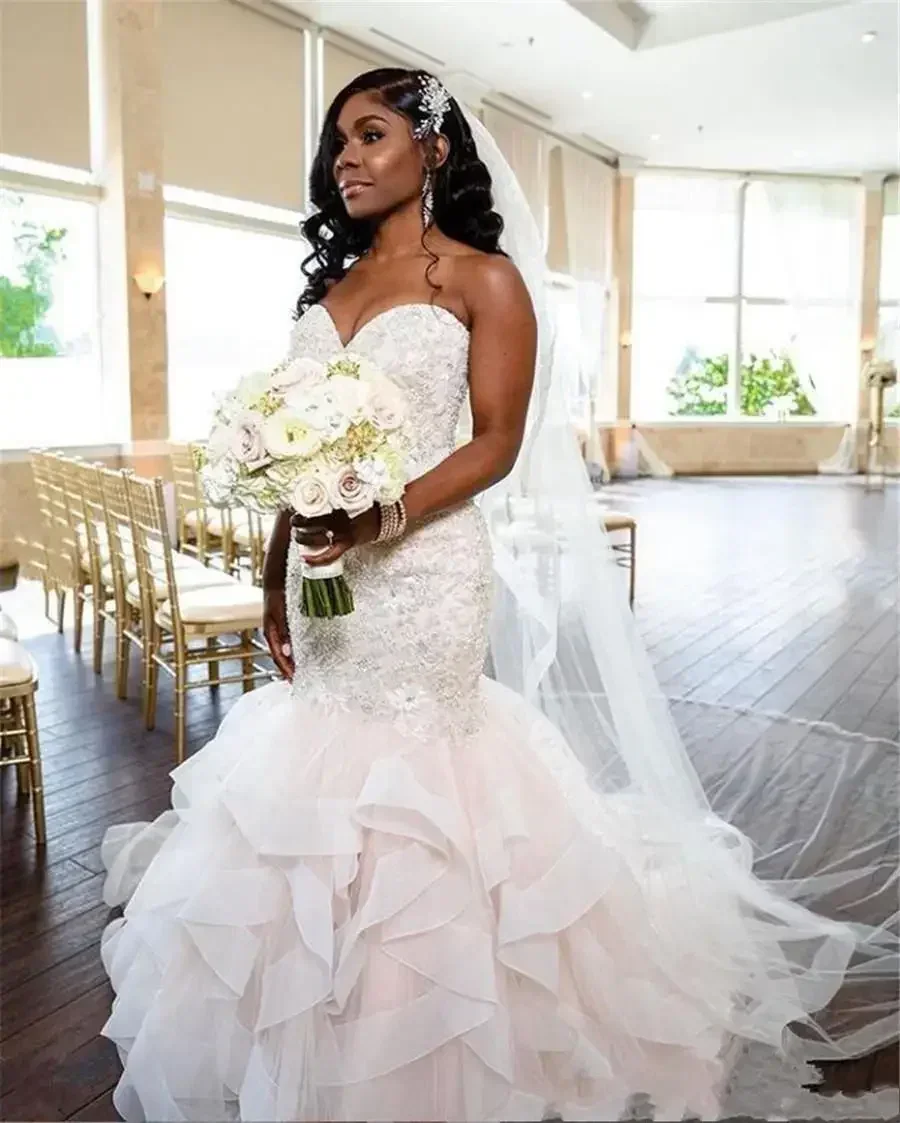 Customized African Mermaid Wedding Dresses Chic Lace Backless Bridal Gowns Tiered Sweep Train Vestidos De Novia Plus Size Bridal