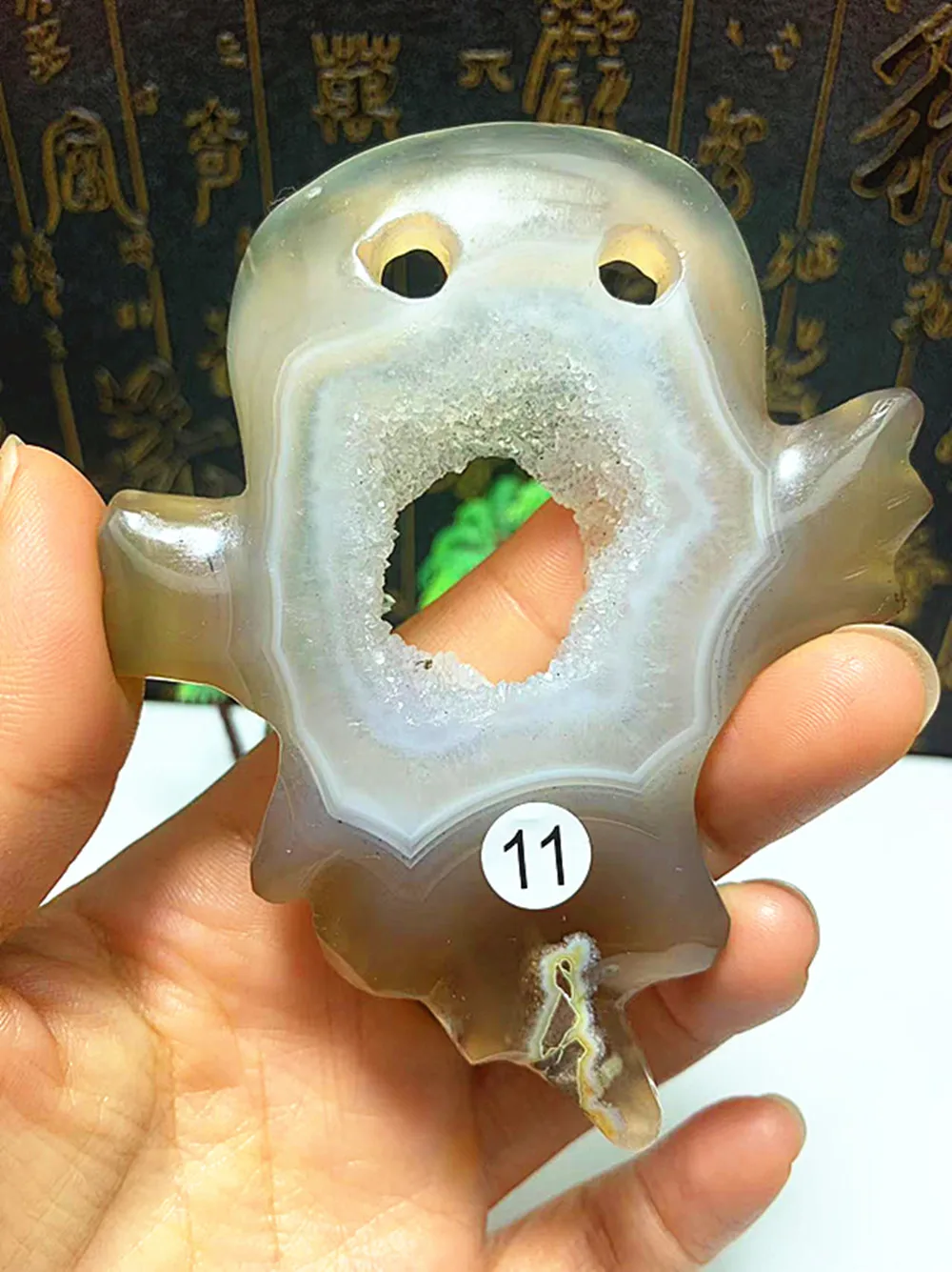 Natural Agate Geode Crystal Hand-carved Cartoon Ghost Statue, Quartz Gem, Halloween Sculpture, Home Decor Gift, Treatment, A2