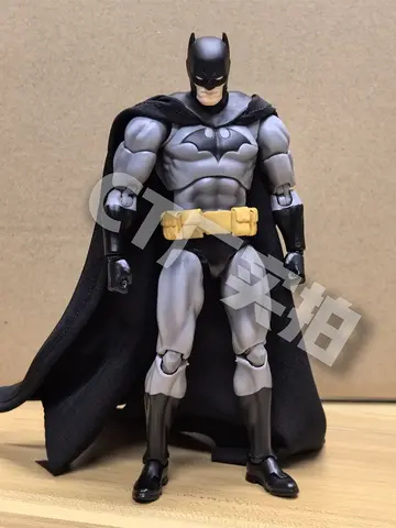 CT Toys Batman Figure Batman Mafex 126 Action Figures DC Justice League Hush Figurine The Dark Knight Collection Toy gifts