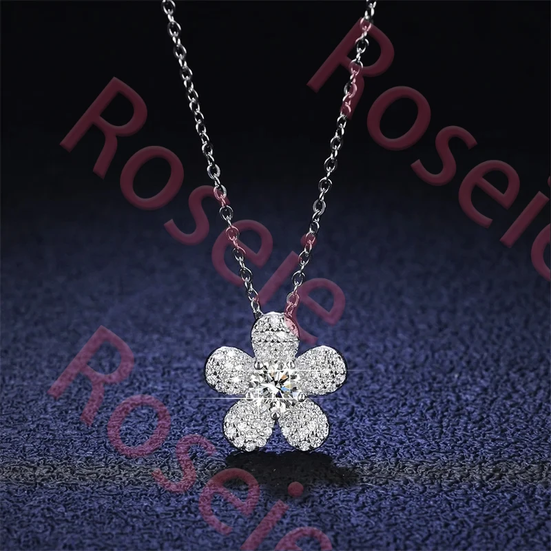 

Roseie 2026 Fashion Trend Luxury Classic Moissanite Diamondset Camellia Flower Necklace For Women s925 Silver Party Jewelry Gift