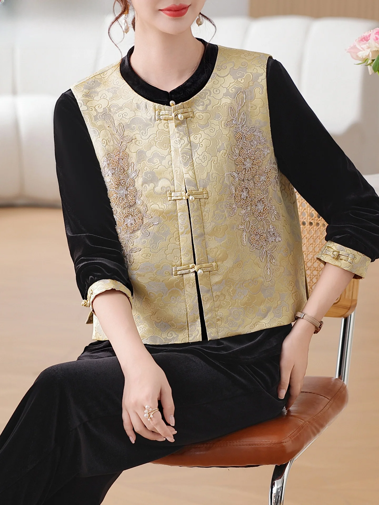 

Ele Velvet Women's Tee-Piece Set Chinese Sle Autumn Faion for Middle-Aged And ly Warmth Comfortable Regular Sl...