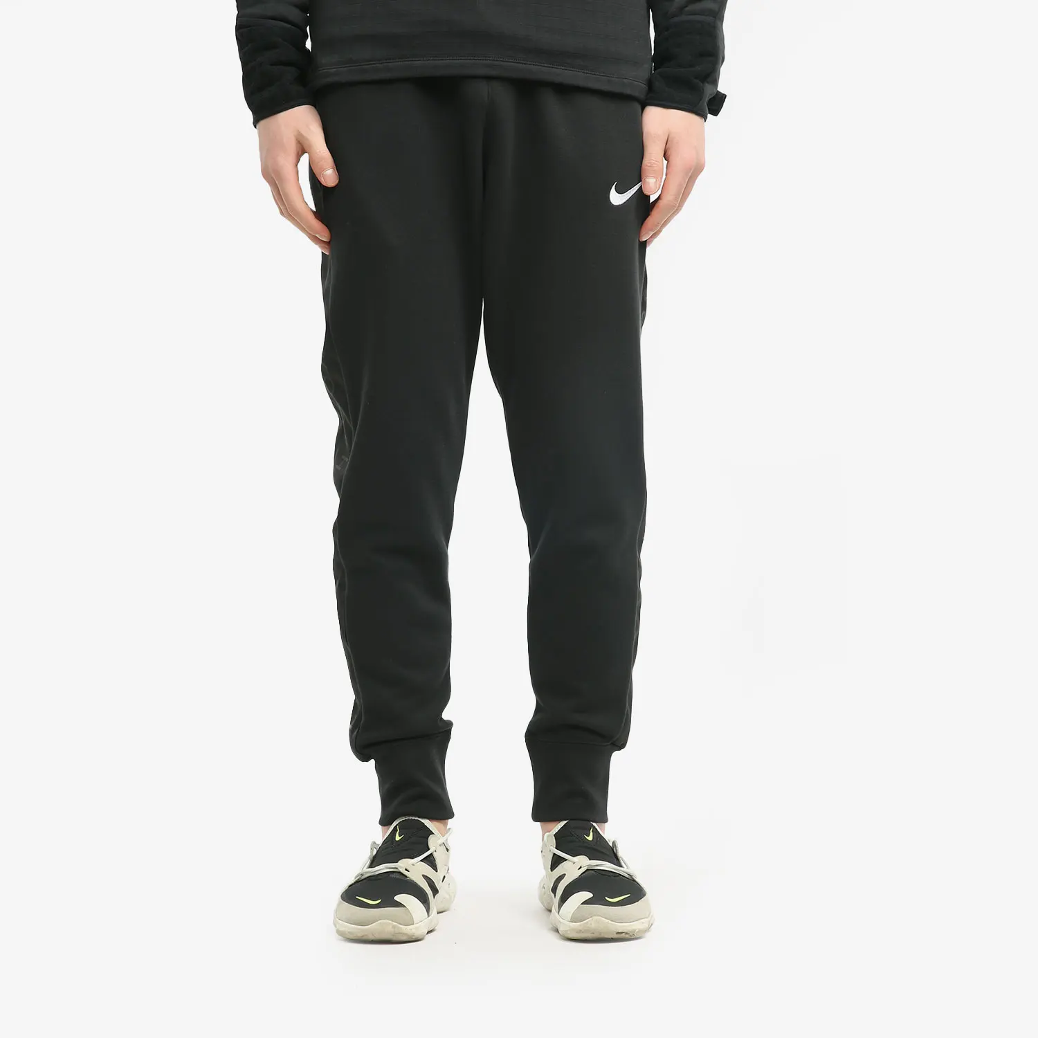 

Nike Genuine SPORTSWEAR SWOOSH Men's Sports Pants DA0085-010