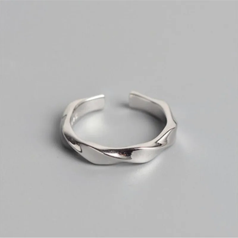 Nouvelle personnalité de la mode Style coréen 925 en argent Sterling non allergique vague torsadée tempérament lisse anneaux d'ouverture R116