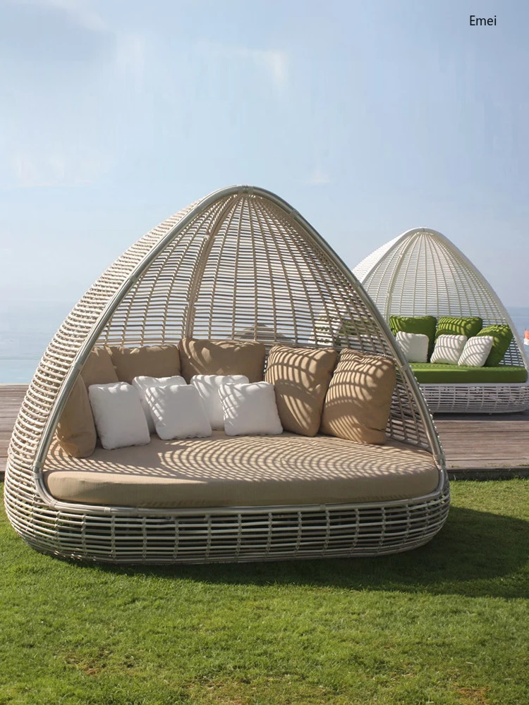 Cama de rata al aire libre, patio, Hotel, piscina, suelo de punto escénico, cama tumbada grande