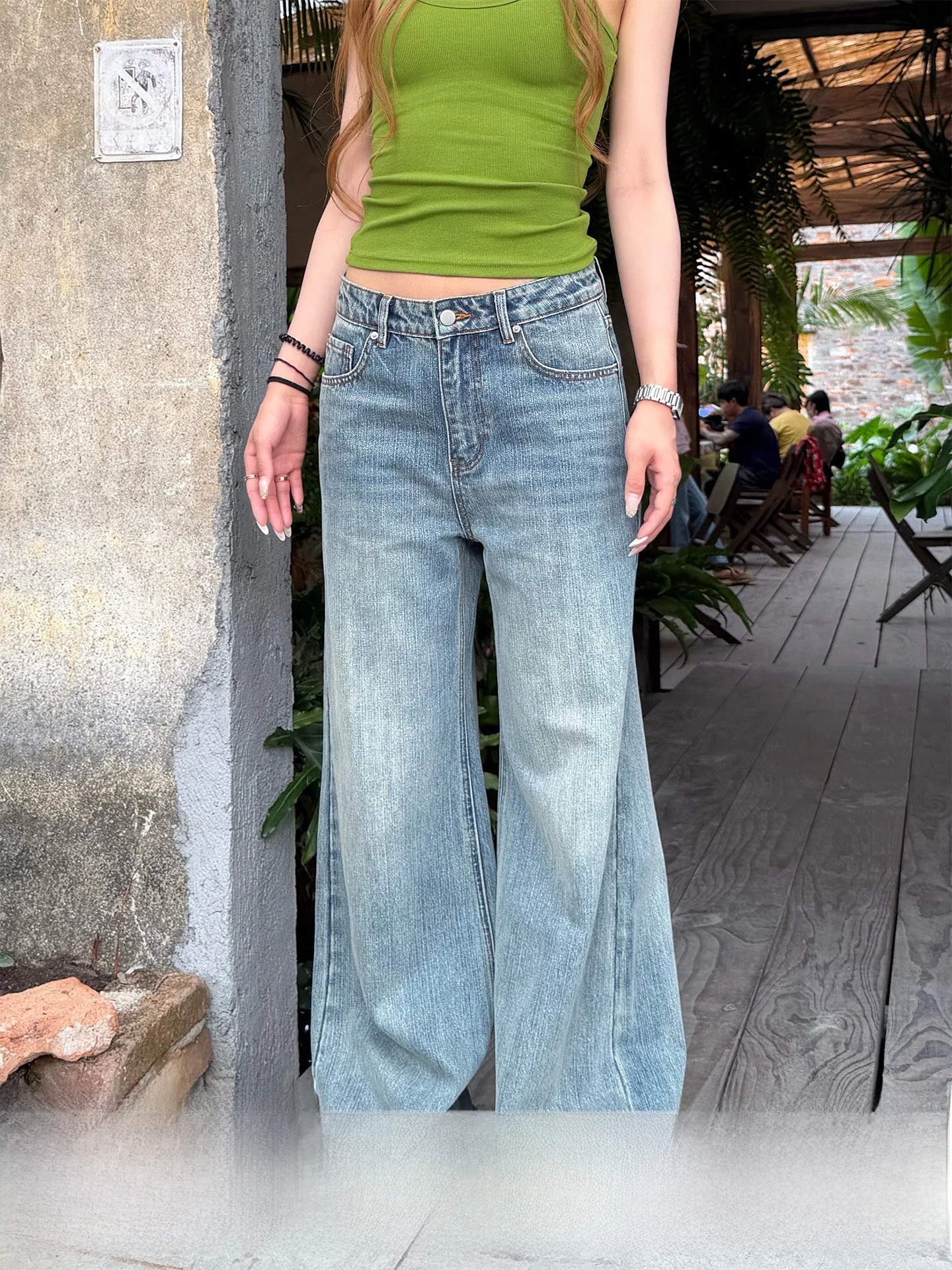 

Синие джинсы-клеш с эффектом потертости, прямого кроя, женские, весенние, свободные, струящиеся, удлиненные, повседневные, для офиса