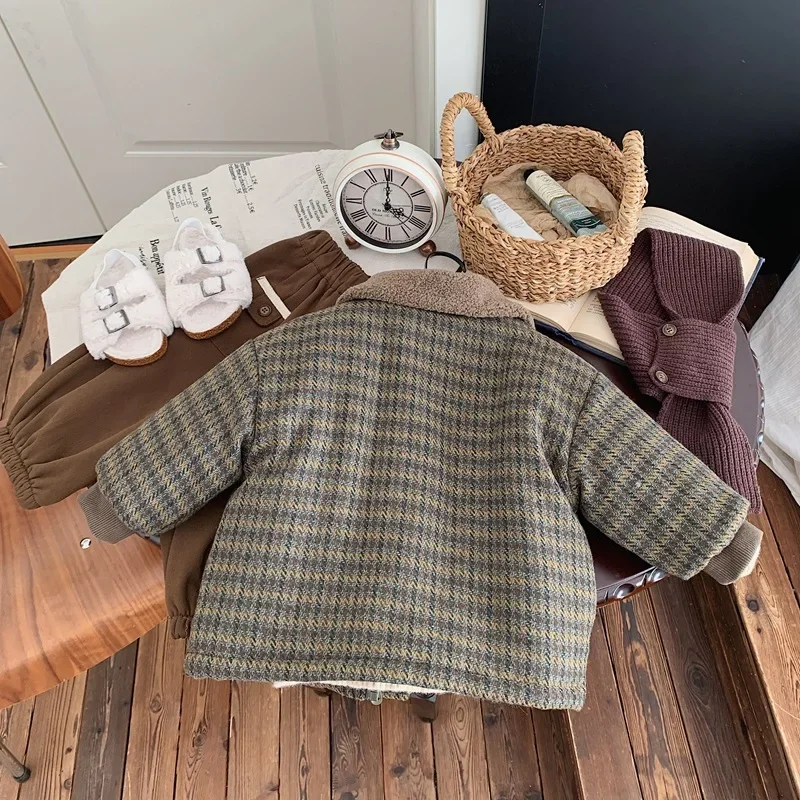 Kid Parkas Coats 2024 Children Horn Buckle Children Tweed Coat Boy Cotton Plaid Coat Baby Warm Autumn and Winter Thick Coat