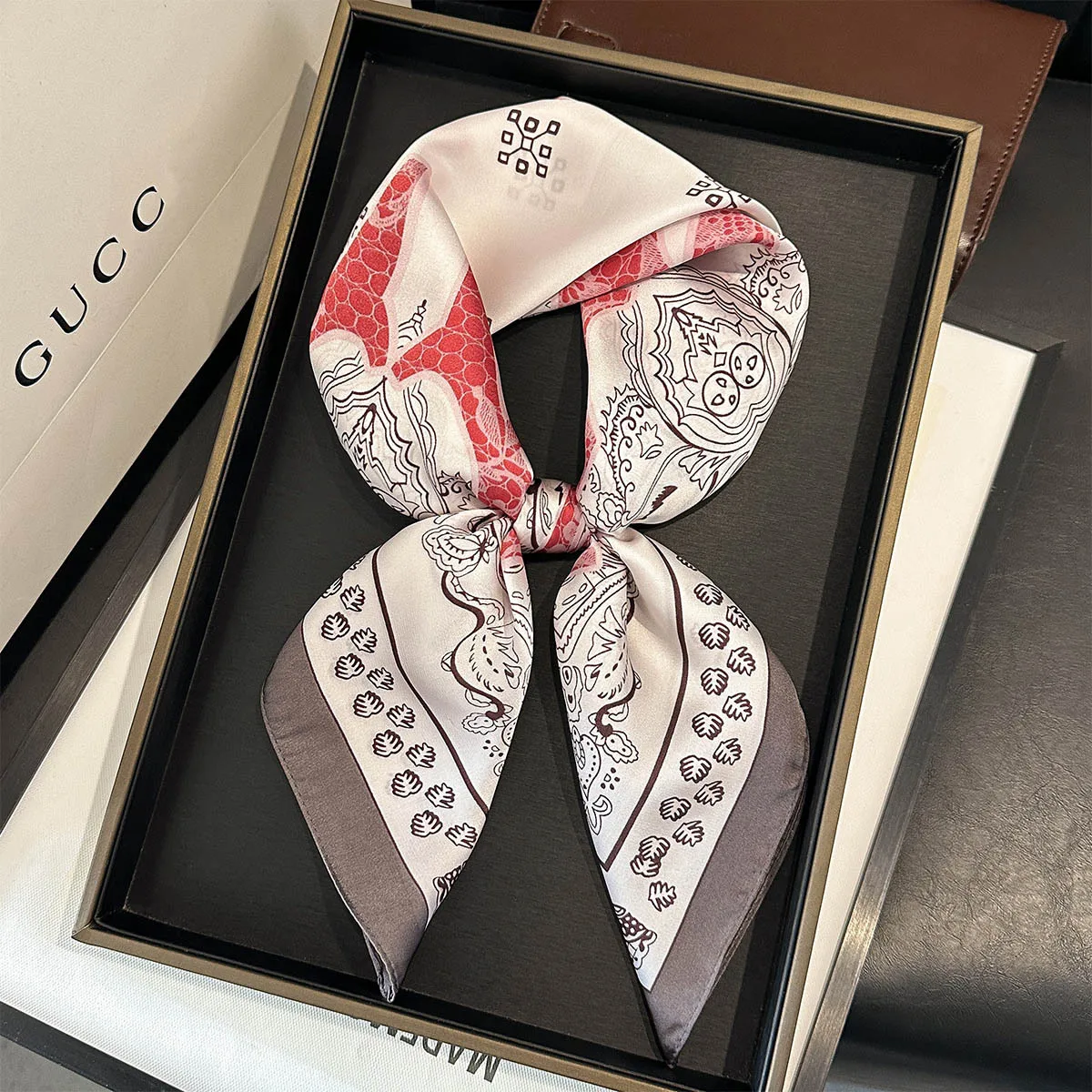 

Ретро богемный принт дизайнерские женские шелковые атласные шарфы 70 см квадратный шарф платок повязка на голову шали обертывания бандана хиджаб