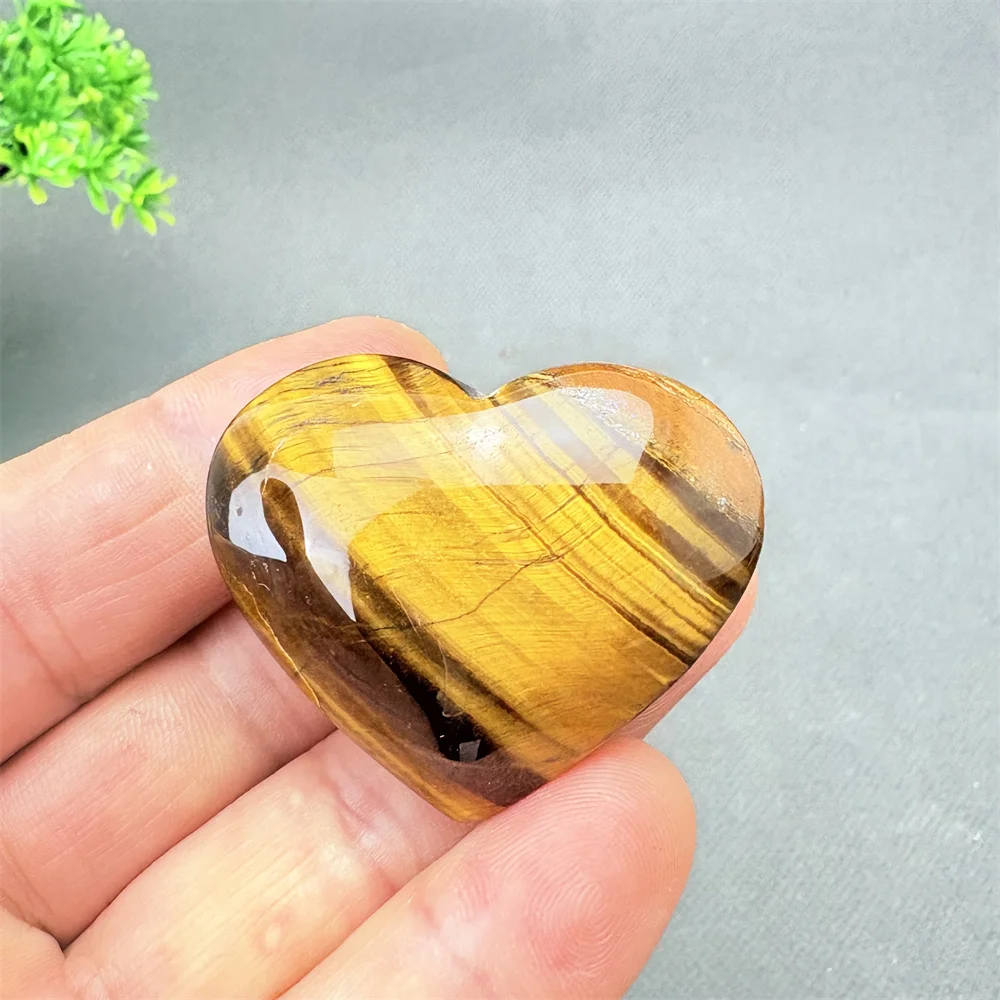 1PC Natural Tiger's Eye Crystal Specimen Reiki Healing Carving Heart Shape Room Decor Gift for Holiday