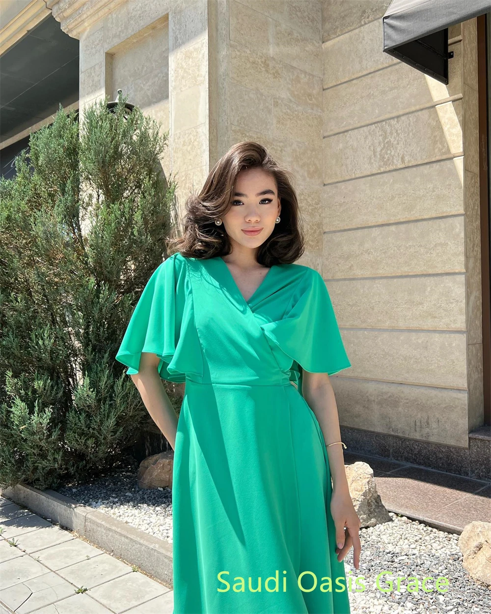 customizedCustomized Simple Green Chiffon Evening Dress Classic V-Neck Short Sleeves Homecoming Dresses Fashion Special Occasion