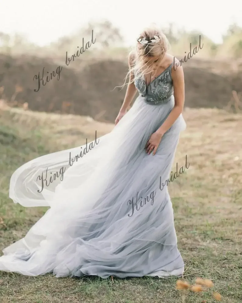 ที่กําหนดเองสีฟ้าและสีเทาT Ulleพรหมพรรคชุดแต่งงานสายรัดปาเก็ตตี้ชุดเจ้าสาวนางฟ้าชุดแต่งงานเจ้าหญิงBohoชุดเจ้าสาว