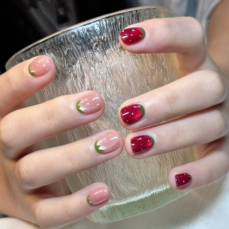 10Pcs Women Fashion Cute Strawberry Polka Dot Short Round  Press on Nails Versatile Fresh Lemon Fake Nail Reusable Nail Stickers view 6