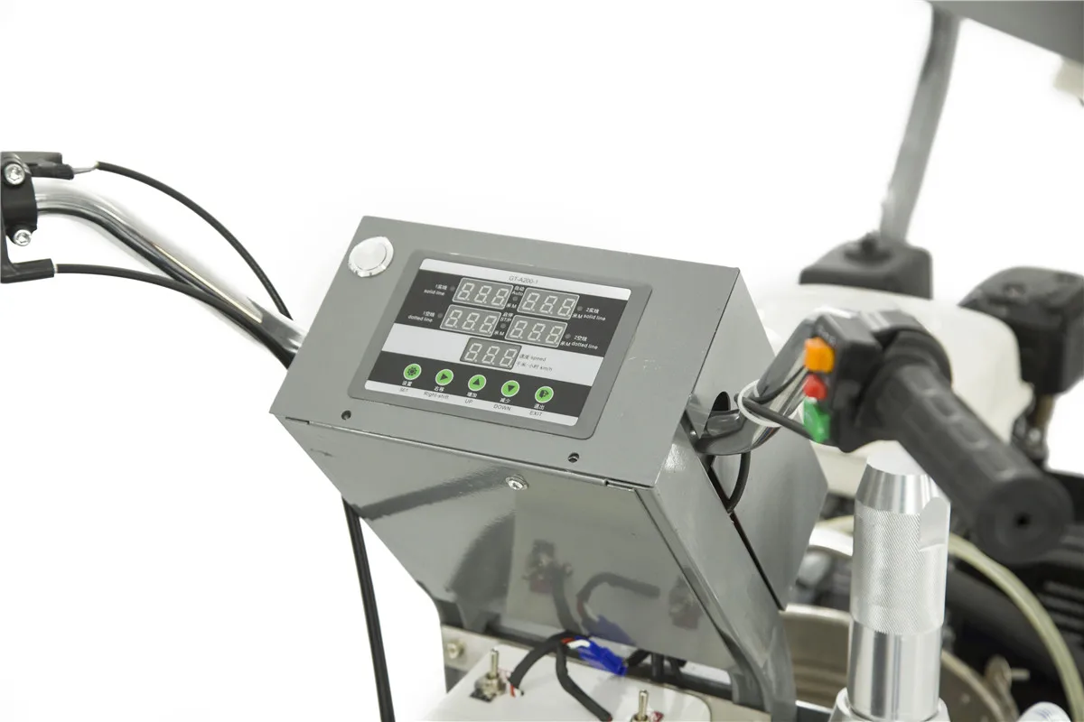 全自動常温路面標示機 アンダーセン6070、信頼性の高いポンプとエンジン部品搭載、新型