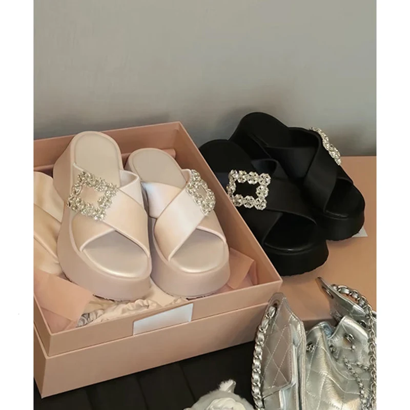 Water Diamond Square Buckle Sandals Women's Summer Outdoor Wear Thick Bottom Heightening Beautiful Match Skirt Slippers