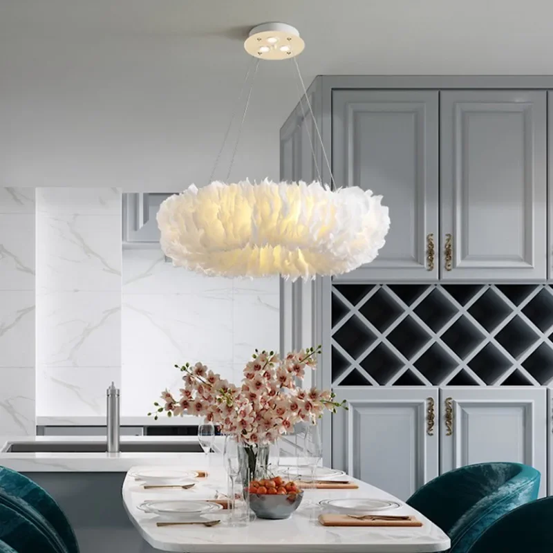 

Nordic Badminton Shaped CreAtive Pendant Light Suitable for Living Dining Rooms Bedrooms Children's Rooms Hanging Light Fixture