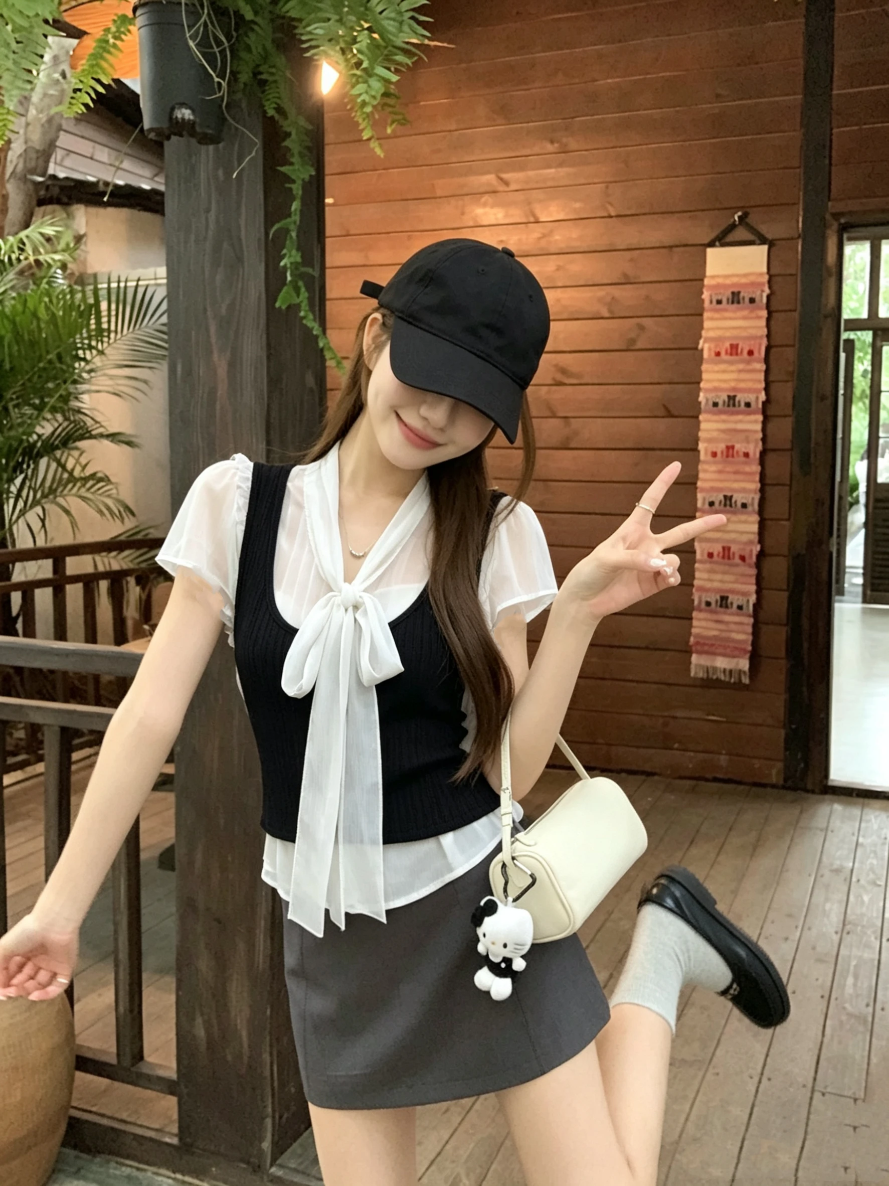 

Kumikumi Summer Women's Short Sleeve Shirt Knot Two-Piece Set Slimming Vest Top Layering Style High Waist V-Neck