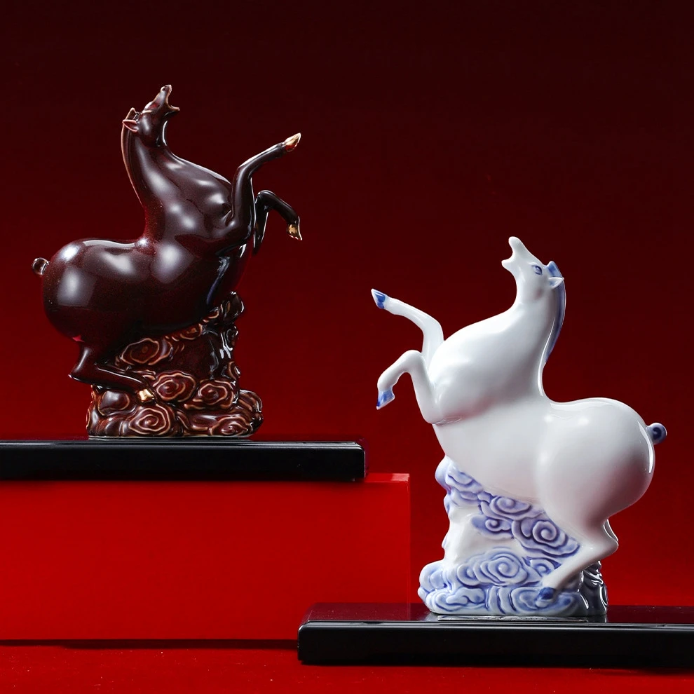 China Jingdezhen Official Porcelain 2026 CCTV Spring Festival Gala Same Item Horse Year Cultural and Creative Desk Ornament Gift