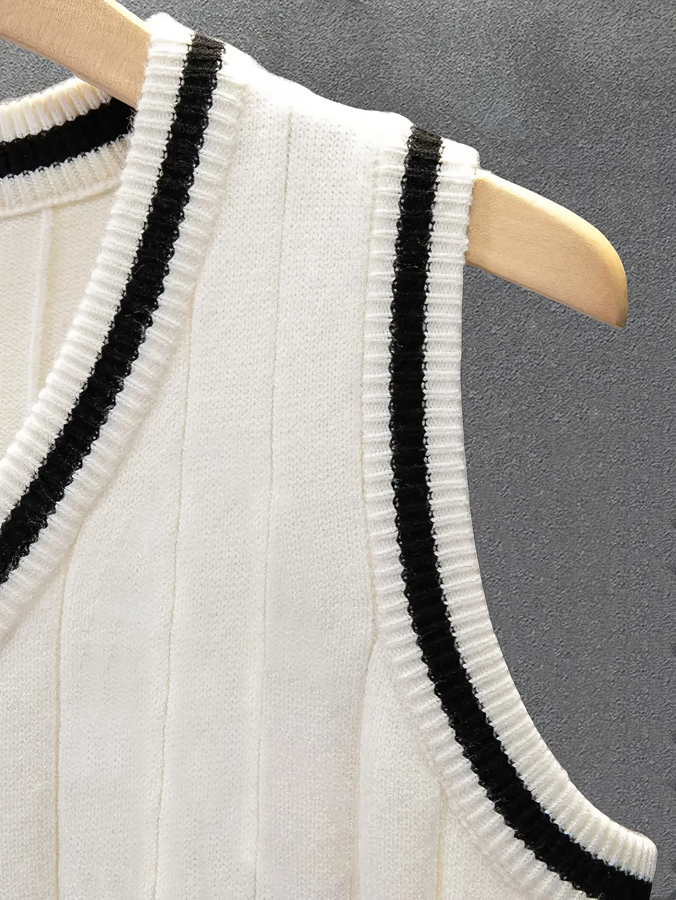 LVLAEA المال القديم الرجال مضلع مخطط الديكور الخريف الخريف تانك القمم أكمام الخامس الرقبة عادية الدافئة محبوك سترة سترة للرجال #4