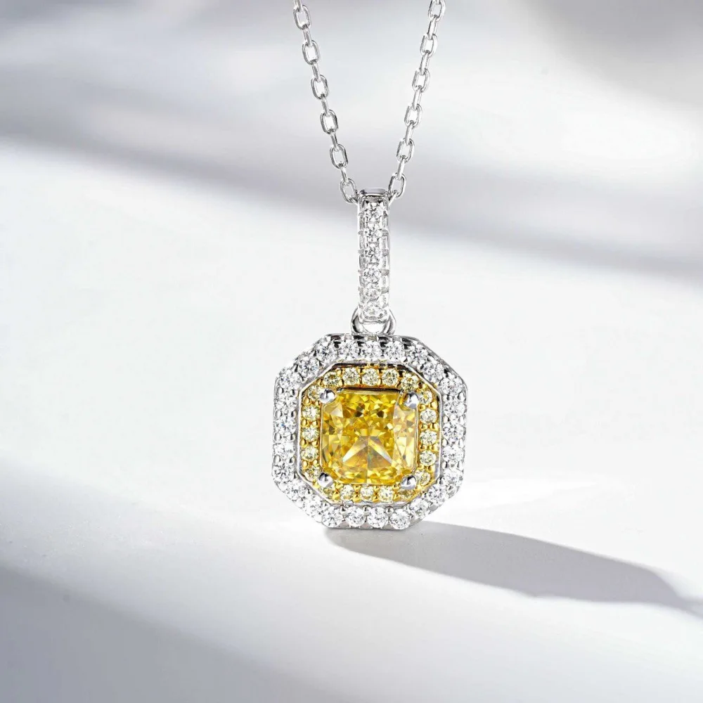 Luxury and Exquisite 18K Real Platinum PT950 Necklace for Women High-end Square Package Perfume Bottle Pendant Necklace